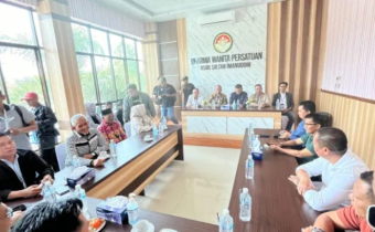 Foto Bapaslon Bupati dan Wakil Bupati Kobar, Lamandau dan Sukamara di RSUD Sultan Imanuddin Pangkalan Bun