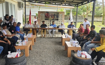 Foto Pelaksanaan giat Rakor di kantor KPU Kobar